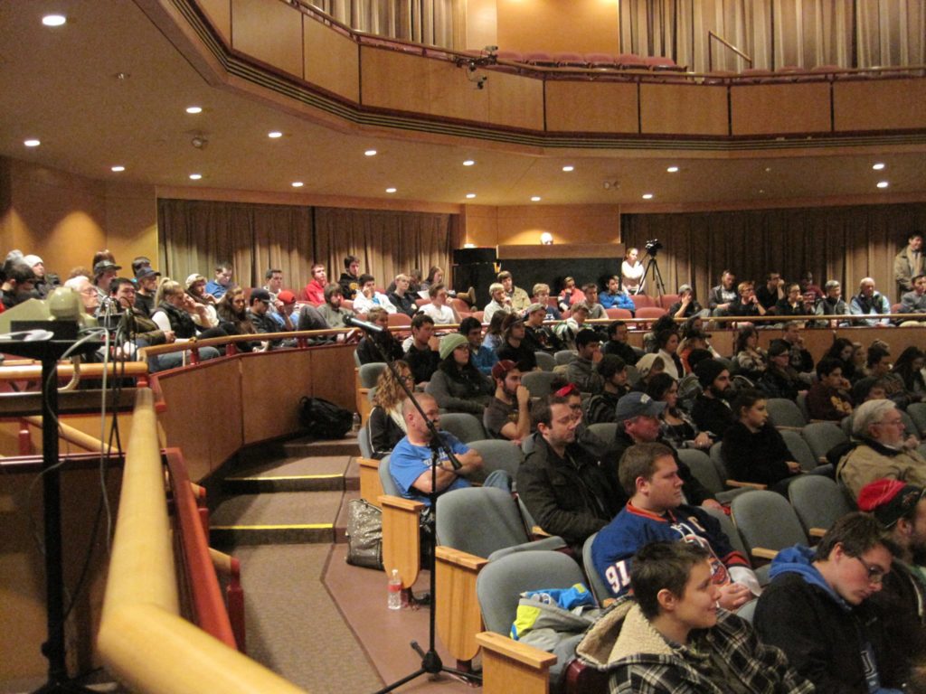 The crowd in attendance at one of Dr. Courtland's organized panels.