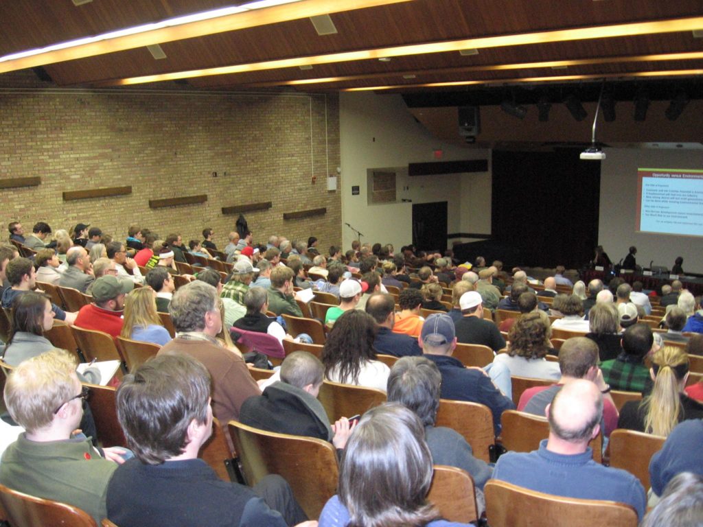 Crowd at another of Dr. Courtland's events.