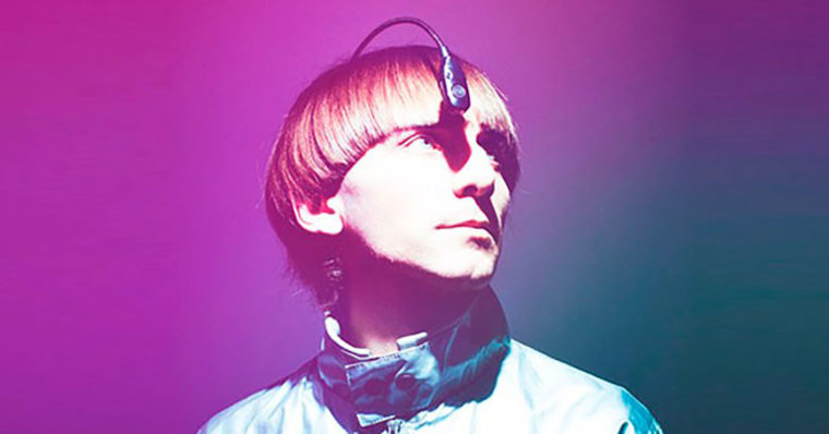 Neil Harbisson, who hears colors that he cannot see.